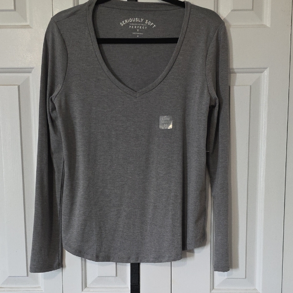 Aeropostale Women's Long Sleeve Gray Tee